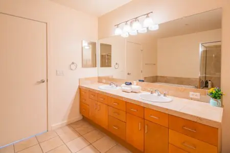 03283652 9ff0 4f xaf7x.jpg