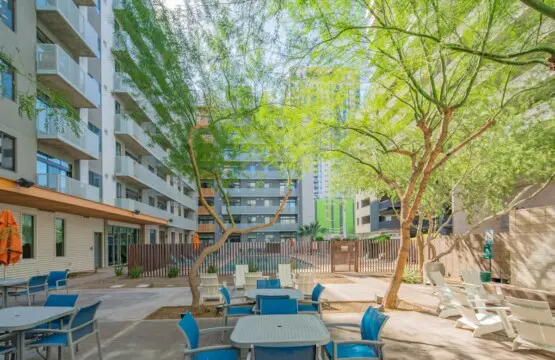 03972654 950e 48 ElOIC.jpg