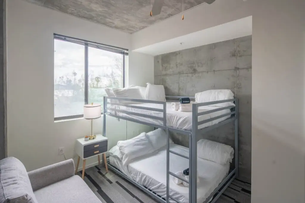 04eb542e 9a23 40 uQ3G9.jpg