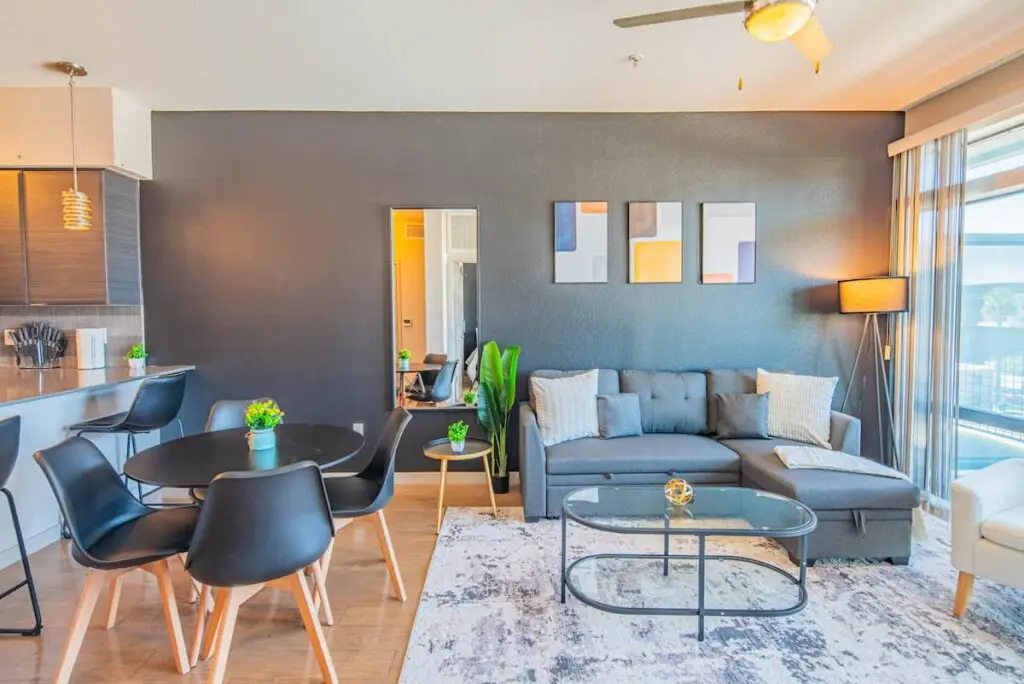 09963d09 7d78 49 4Zio8.jpg