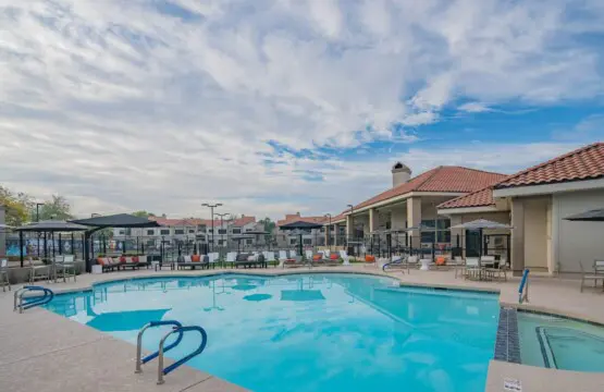 0a44da30 9594 4b Pq6m3.jpg