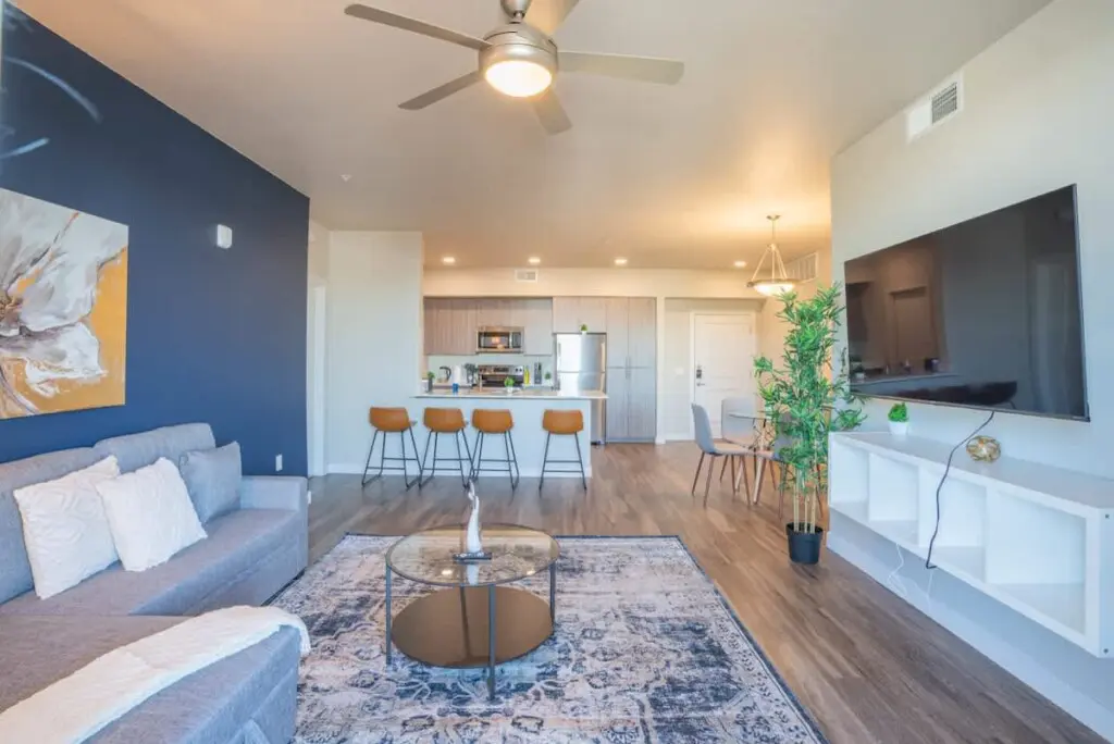 0abfa39b b451 4b KpbOX.jpg