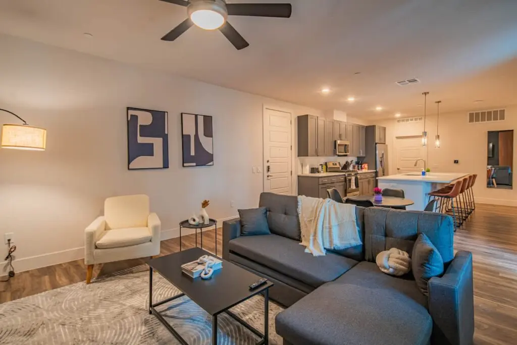 0e326eac 1750 4c W2nmQ.jpg