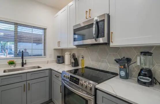 17304f35 721c 40 6KoBH.jpg