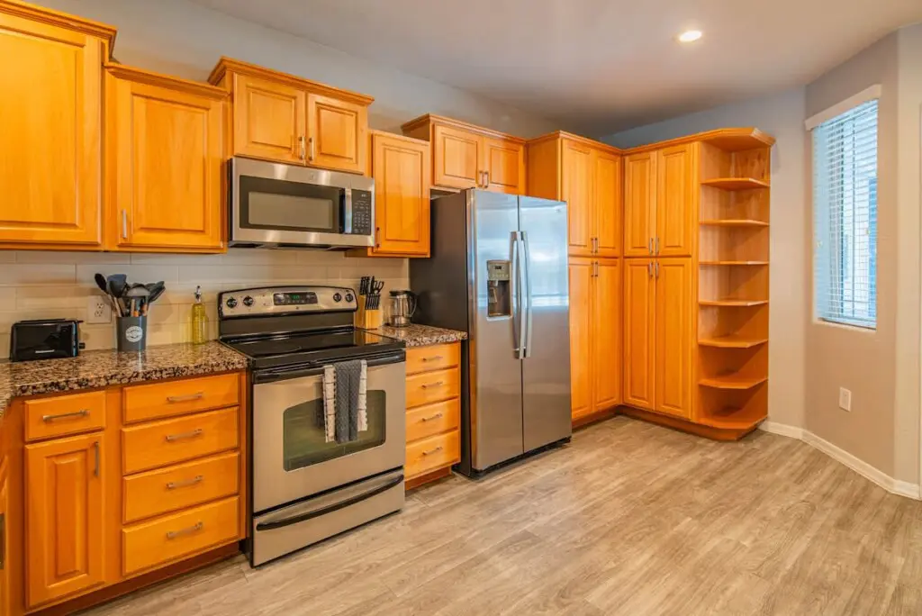 199c143d efe4 4b 3DAyn.jpg