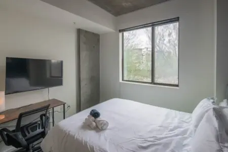 1b4458c2 b4d6 46 CHBDU.jpg