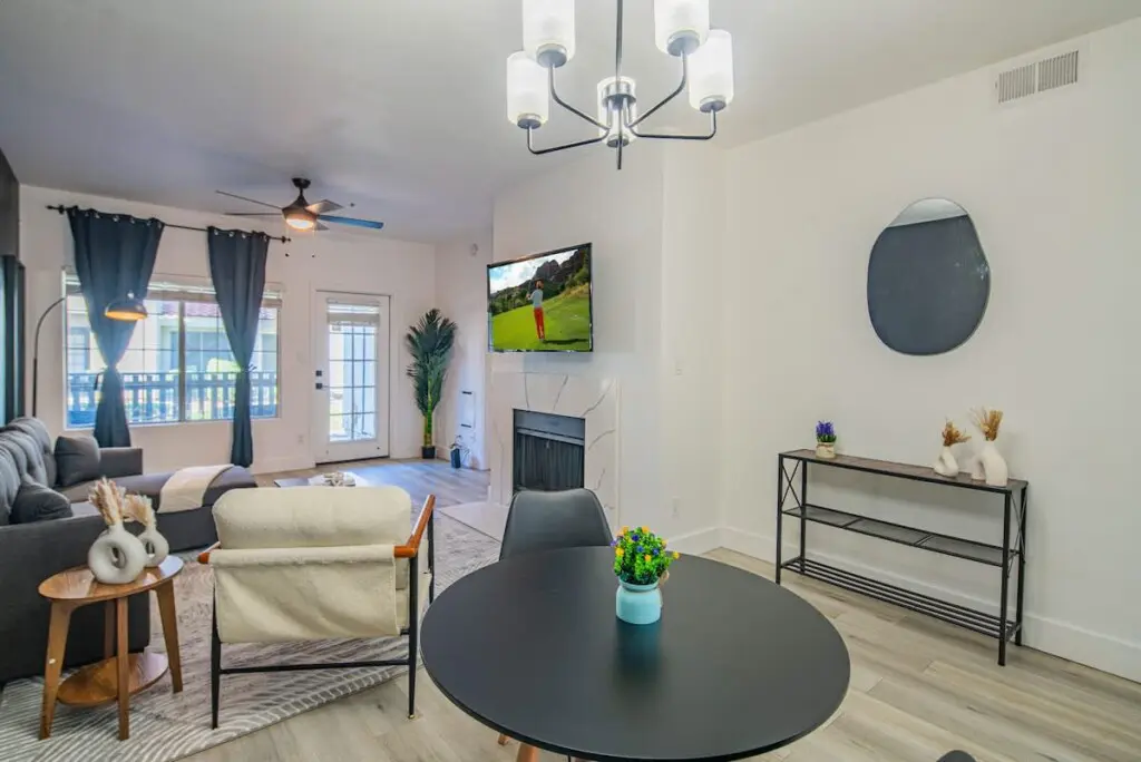 1dceb355 c9e3 42 qIkRI.jpg