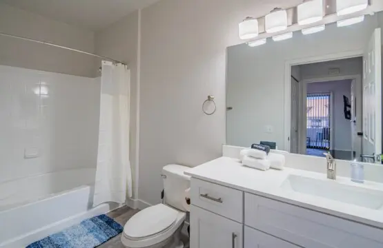 1e0af2f5 b4d5 42 kTd2q.jpg