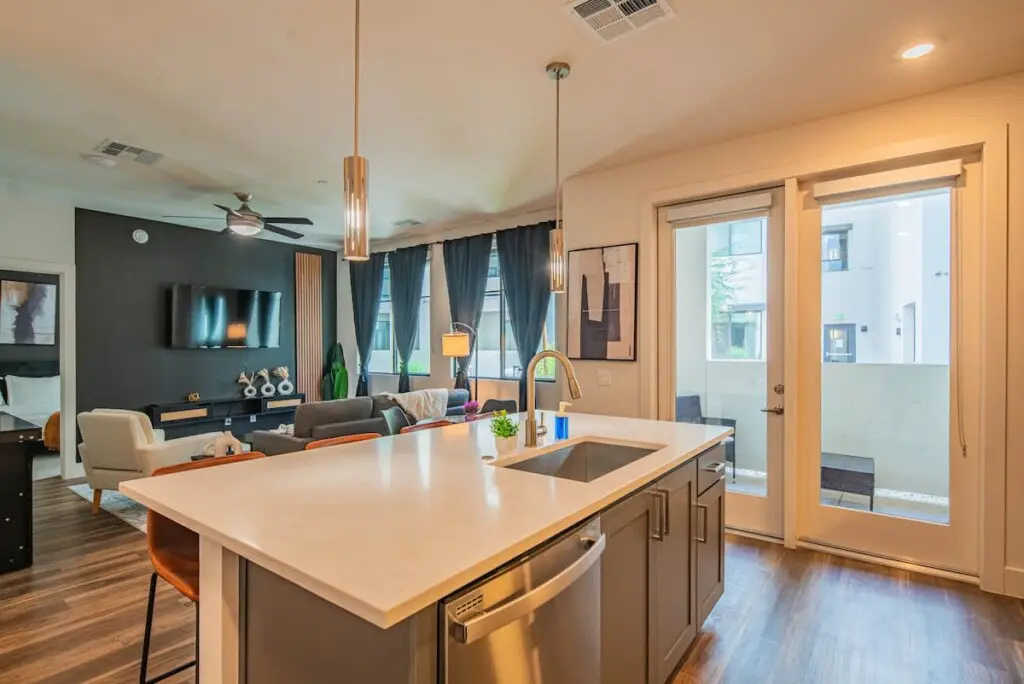 1f418433 e253 4e 39ADY.jpg