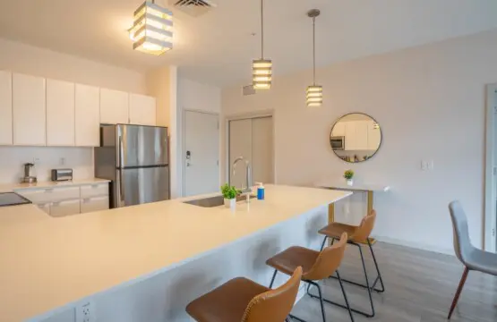 20ec028a 3fb4 41 FnQXa.jpg