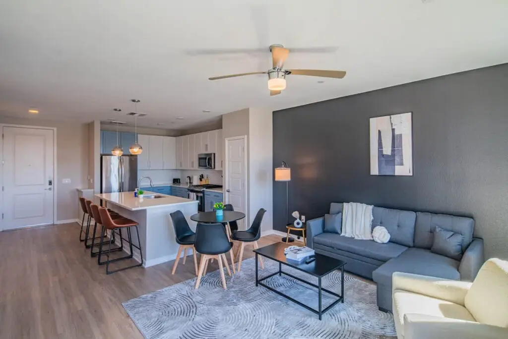 214f12f7 5a71 45 jZN3m.jpg