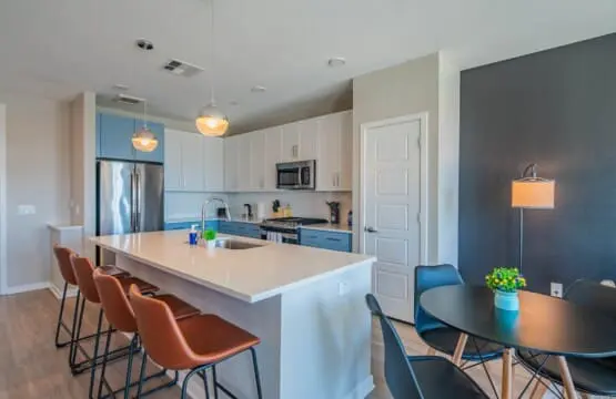 221a2b94 78fd 41 OFJRZ.jpg