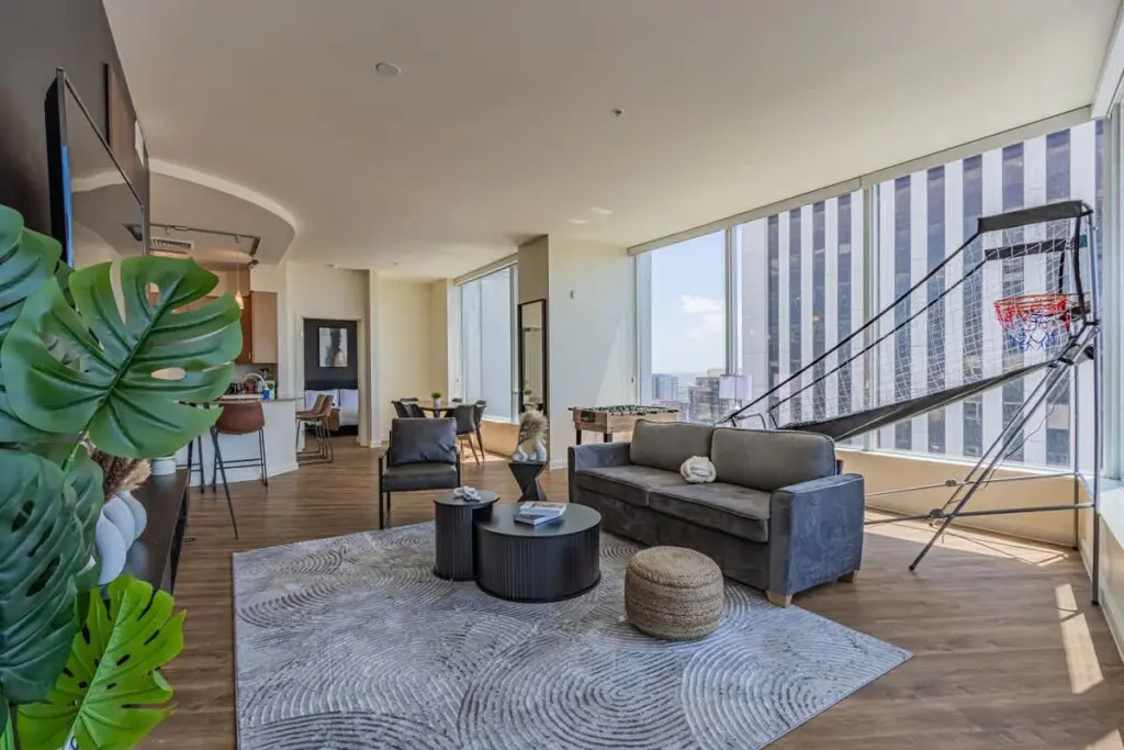 229e6358 d3d7 4e A8t01.jpg