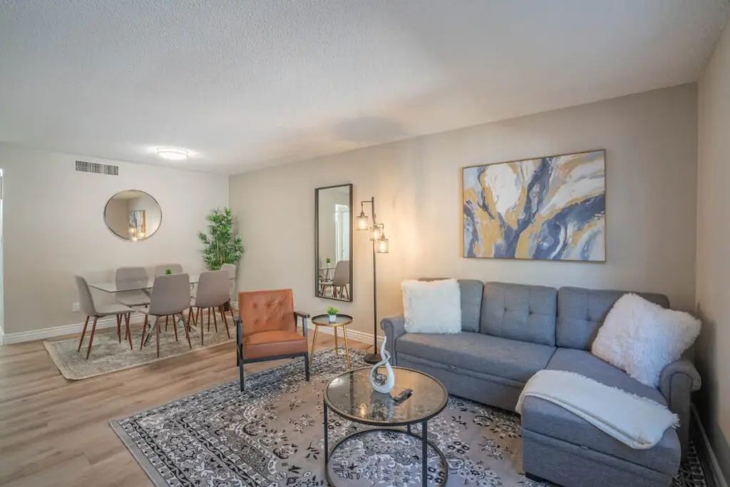 22b2178a d414 4e JKapd.jpg