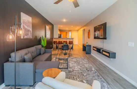 253d5f56 d6c2 40 Z9Zif.jpg