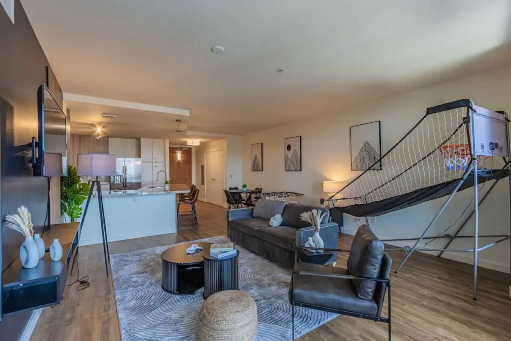 29c06828 98aa 43 ovQ42.jpg