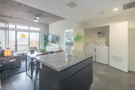 2a598222 f6d2 44 P72c5.jpg