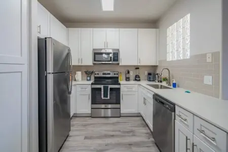 2bc89707 9553 4a x7P4O.jpg