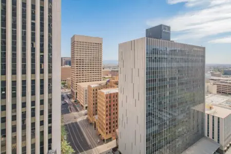 37cd4ddf 3092 4f lmUmL.jpg