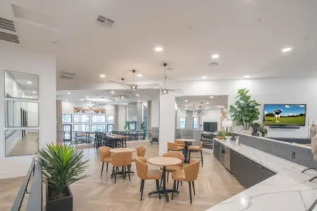 3d0ff2a4 382b 4d 3d4xW.jpg