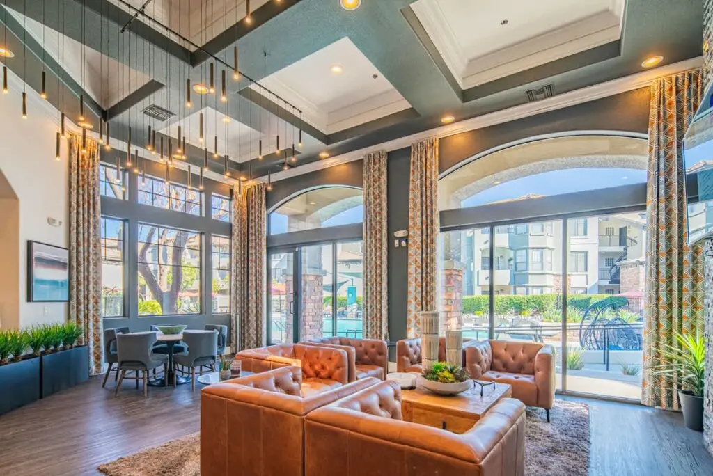 40cbaca4 70b9 40 84HuK.jpg