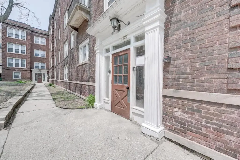 412c9f03 6354 4e nnAo .jpg