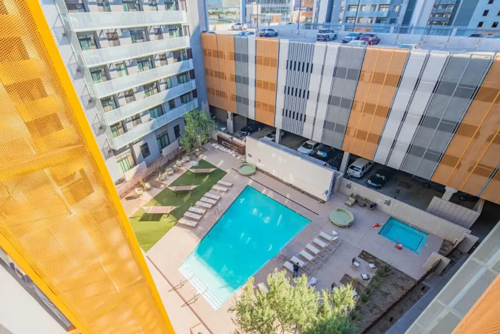 41d39c24 b696 4d Efkn6.jpg