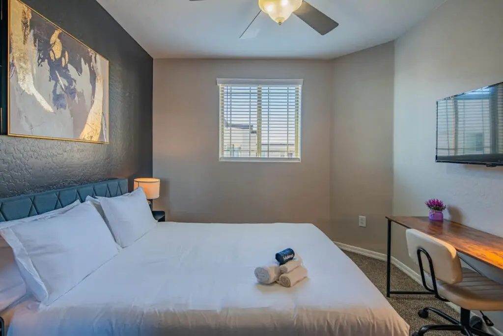 433a28c9 9664 44 pXLgl.jpg