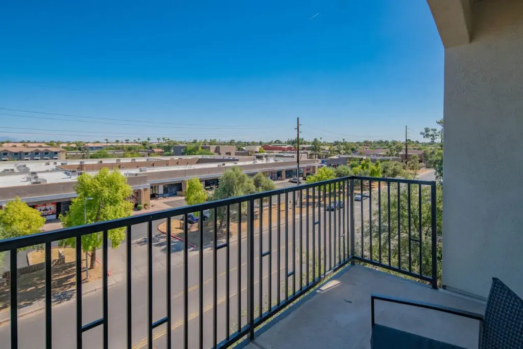 46b98de2 4398 40 2YwxC.jpg