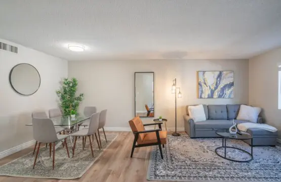 4763a2da 83ca 41 qatOg.jpg