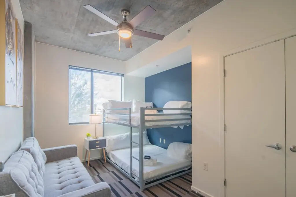 490824b2 2285 4c mxAfb.jpg