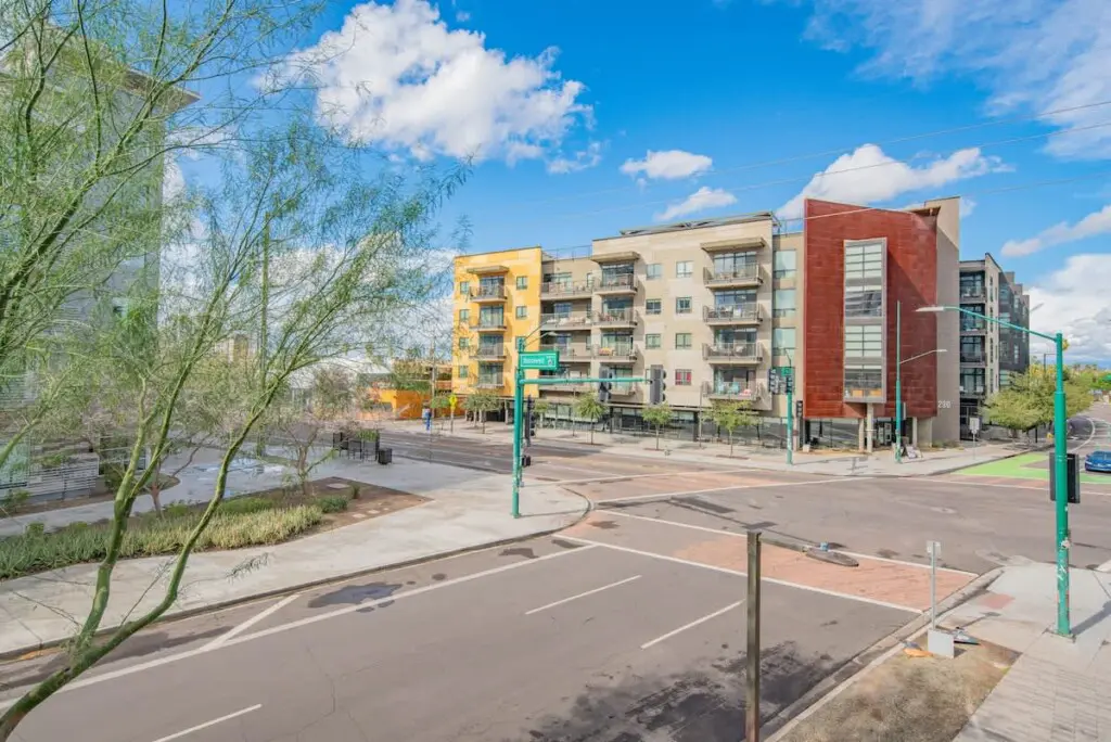 49df17cb 0176 4d 5Vqcs.jpg