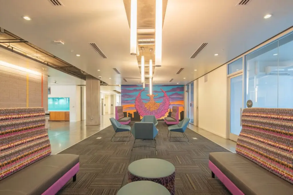 50685070 f9c8 43 VTJID.jpg