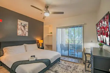 524d4054 0d79 45 2Q2ir.jpg