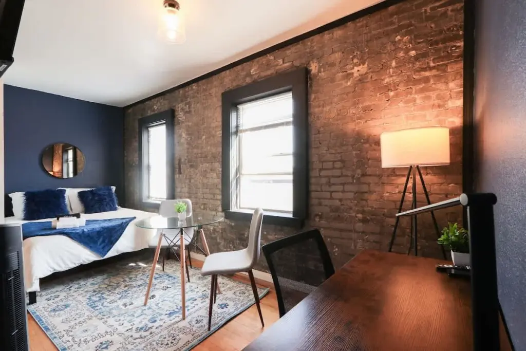 5c243b6f 316d 45 Tm aU.jpg