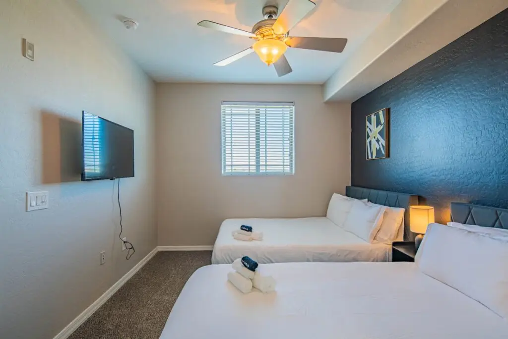 6114860f a9ad 43 nw7fZ.jpg