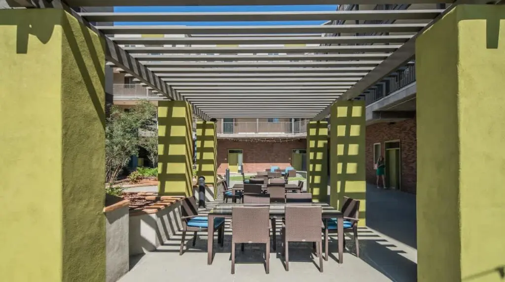 615401e4 5107 4d hQwMB.jpg