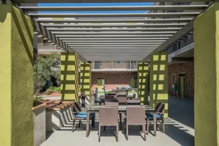 615401e4 5107 4d hQwMB.jpg