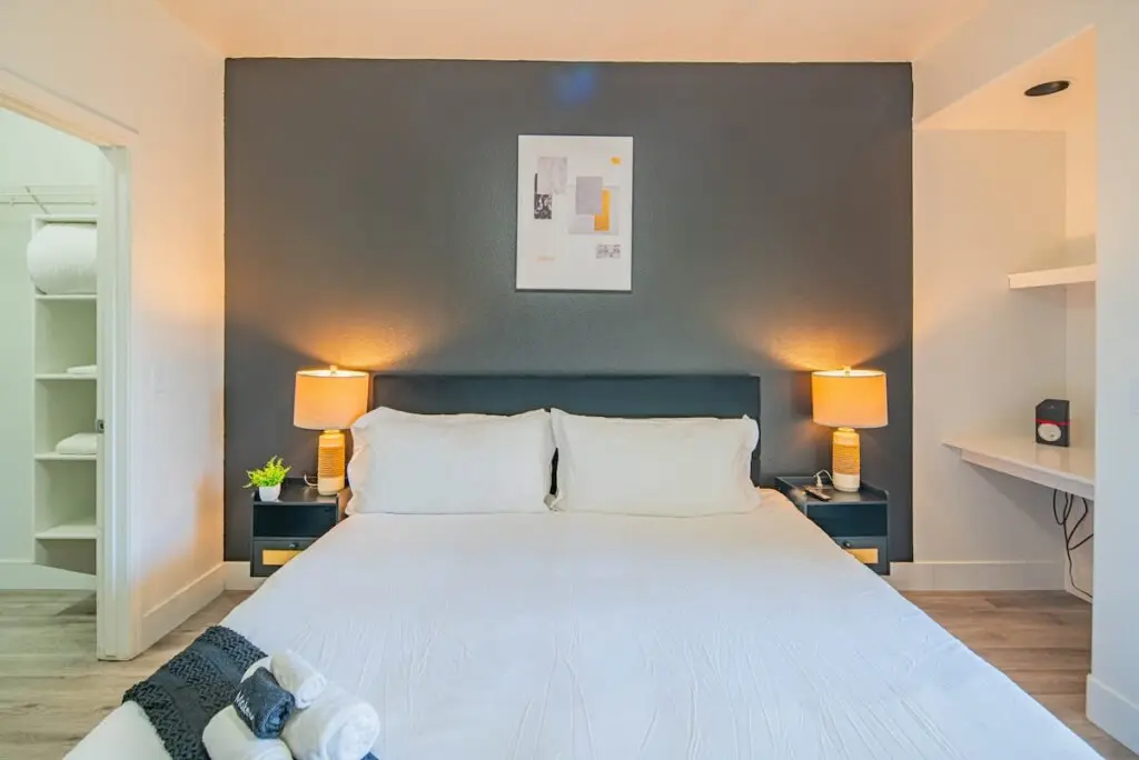 65f87972 f79f 48 bMWu2.jpg