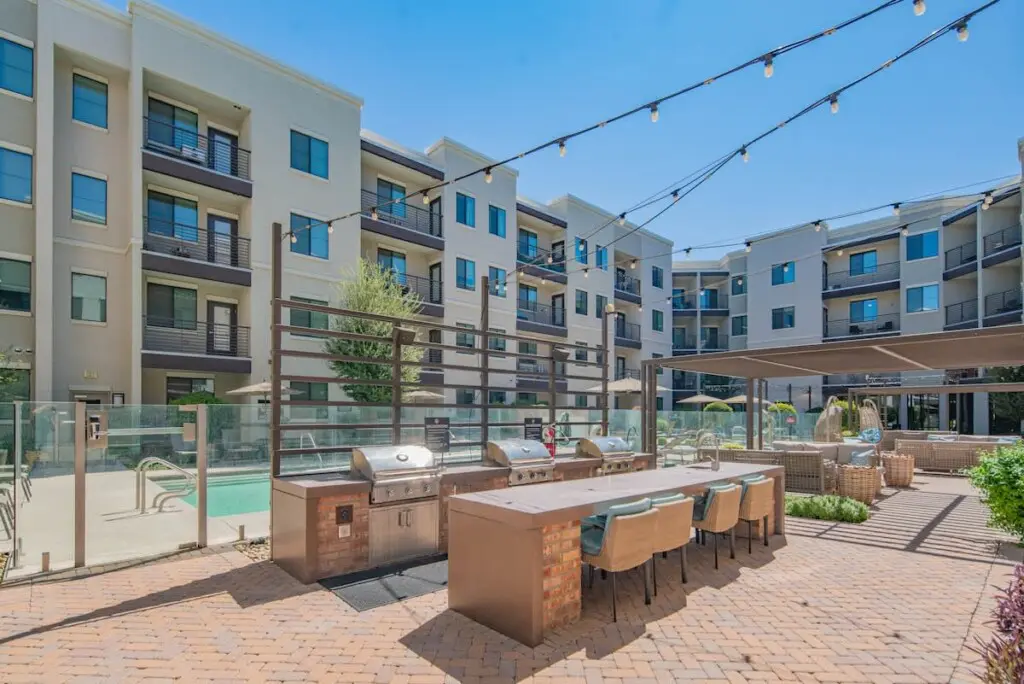 66e551b7 d58e 47 apDgA.jpg