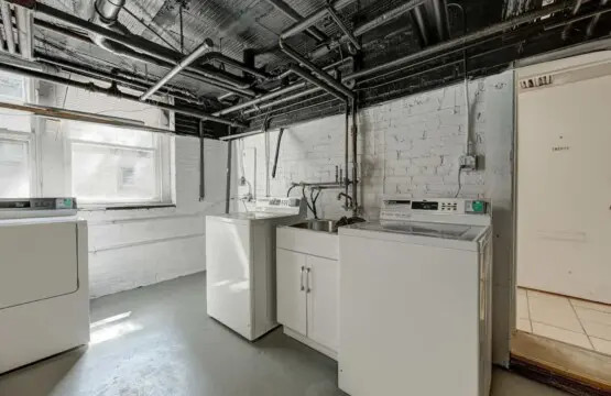 67448a77 64c7 4e i8oFh.jpg