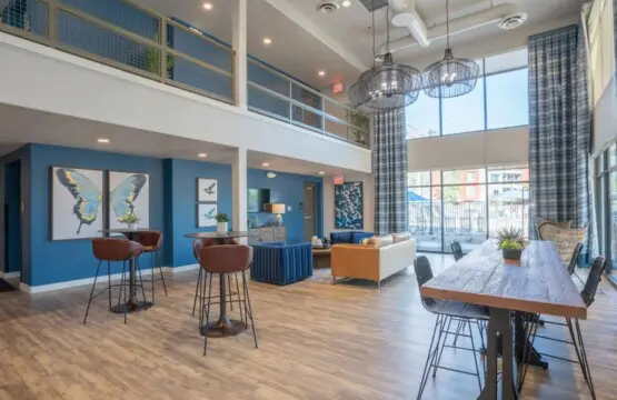 6a12bae1 bc26 45 Bs8gY.jpg