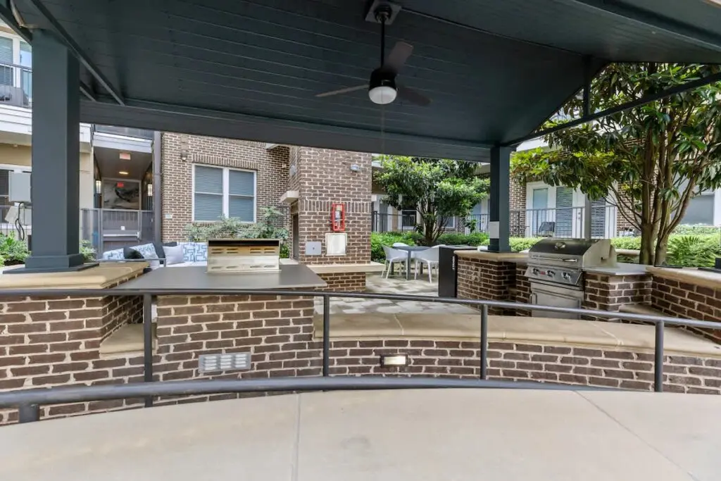 6ab80ed9 d724 42 iBTO6.jpg