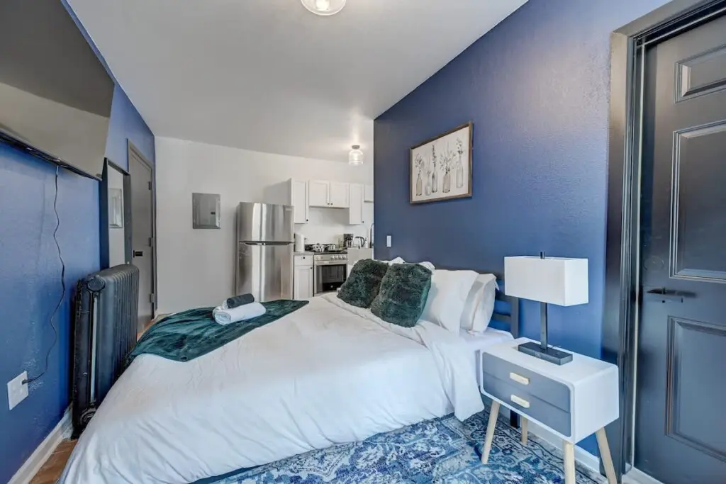 6f39ddd1 d712 46 wREht.jpg