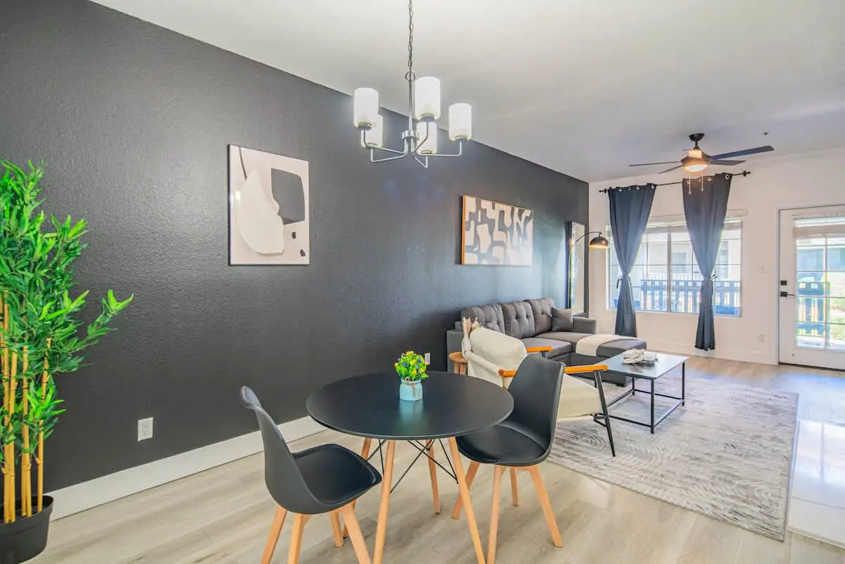 70958995 d7ad 42 7aVH7.jpg