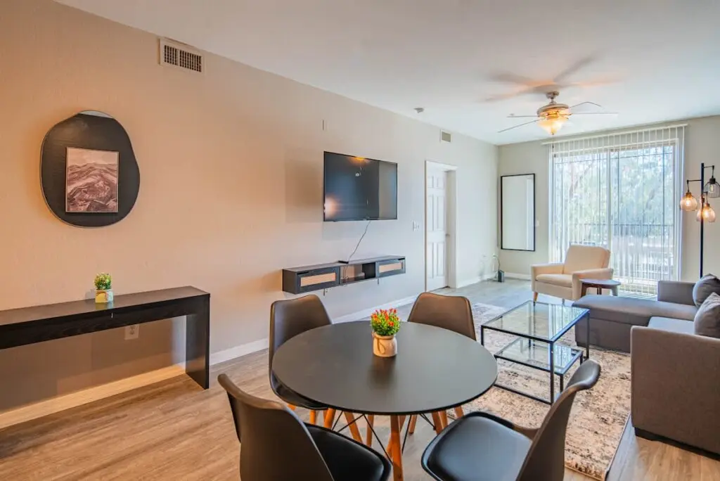 740ed9cc 18aa 45 ffkZl.jpg