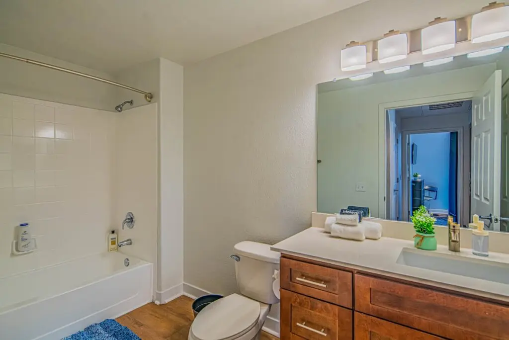 752b6e56 c461 49 7OEwT.jpg