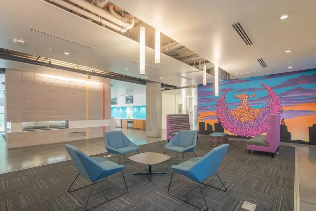 77fe1322 a09e 48 m9oZf.jpg