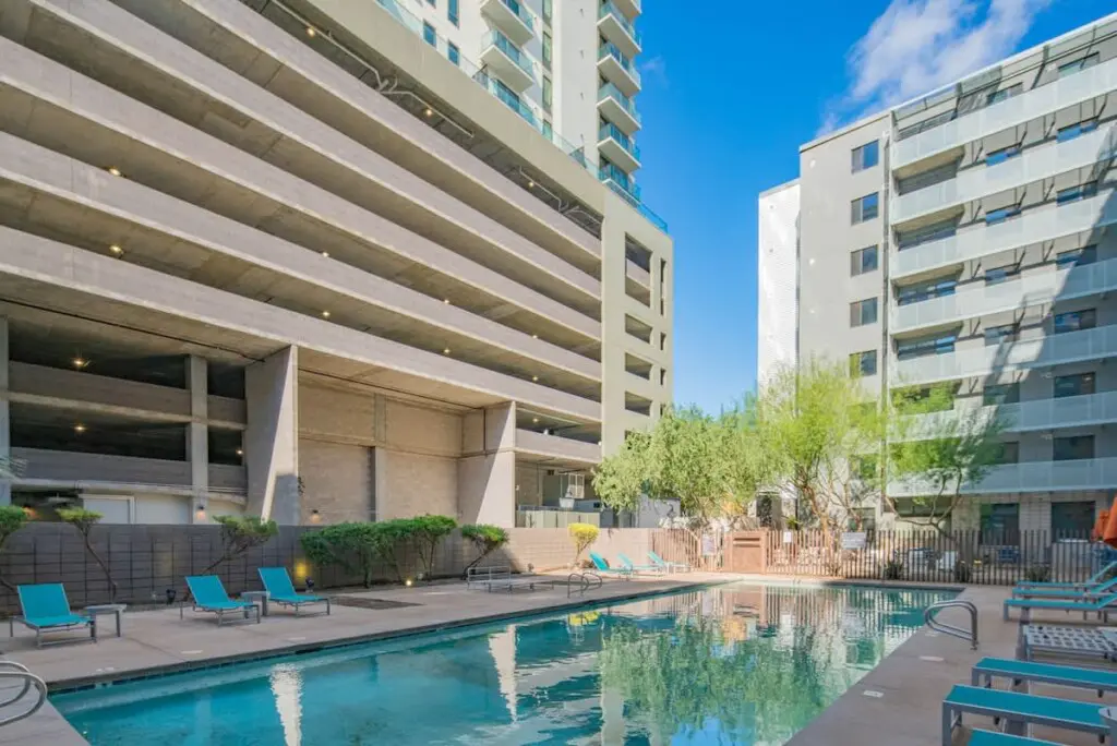 78306db0 d1ad 45 GFTMH.jpg