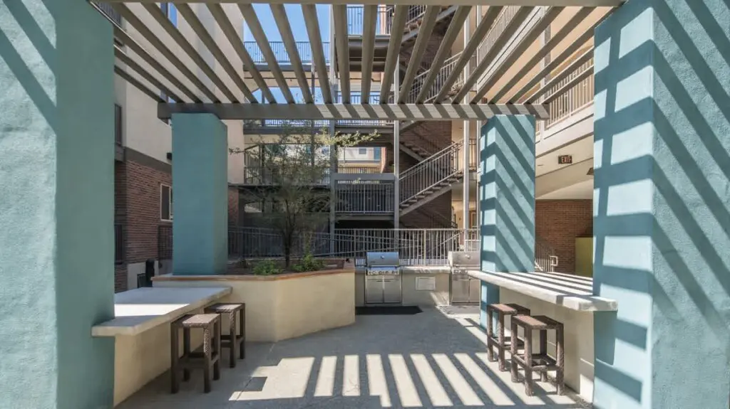 799f2242 6a45 41 DWXJb.jpg